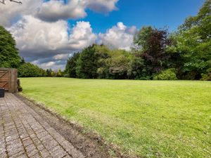 Photo 52- click for photo gallery